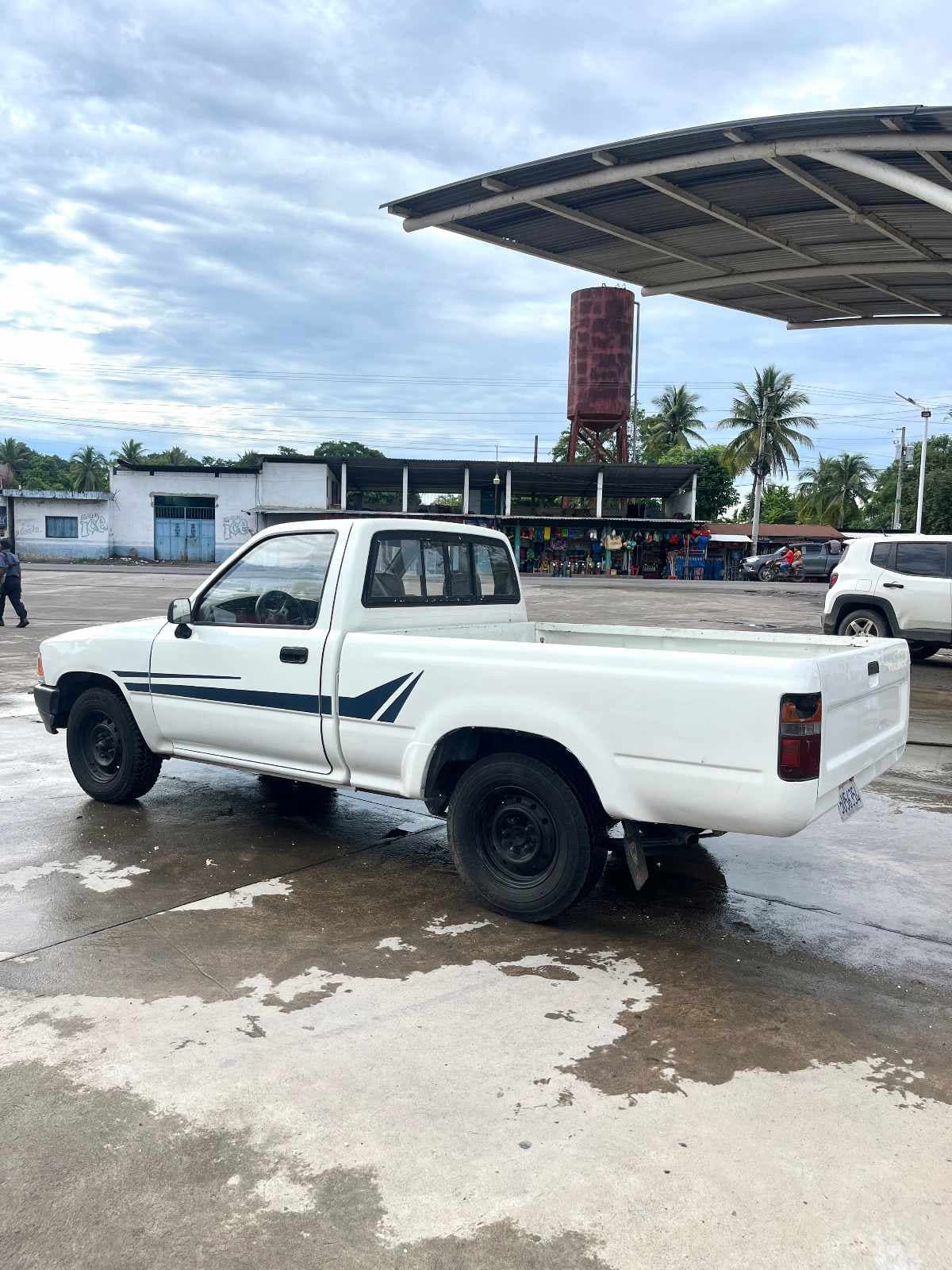 Miniatura 3 de TOYOTA 22R 1989