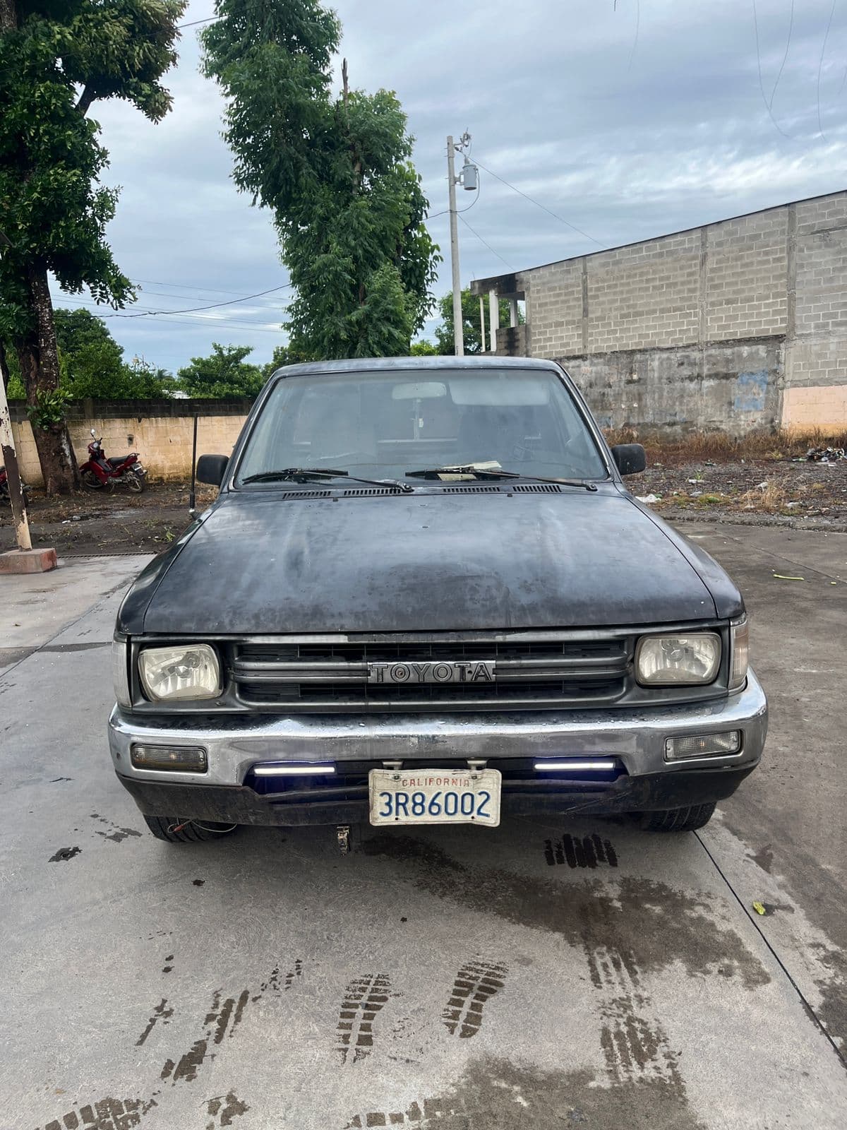 Imagen de TOYOTA 22R 1989 en venta (1/9)
